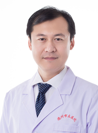  党委委员，副主任医师，团委副书记，2011年在北京医院进修神经内专业，在全市组织的急救技能大赛获得第一名，荣获五 一劳动奖章。山东省   