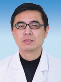 副主任医师，保健 科主任，1989年毕业于滨州医学院，曾在青岛医学院附属医院及上海第二军医大学长海医院进修消化内科，擅长消化系统疾病的诊治。