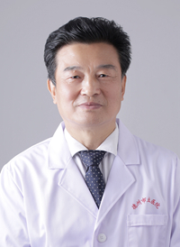 林传水主任医师原老干部保健科主任 中华医学会会员 1982年毕业于潍坊医学院医疗系。医学学士，曾在山东大学附院神经内科进修一年，对神经   