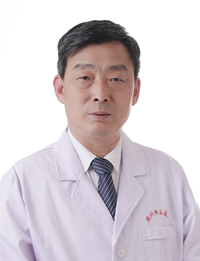 姜洪利主任医师 1983年毕业于山东大学医学院，曾先后到山东省立医院、北京天坛医院进修神经内科专业。其专长是脑血管疾病，癫痫病的诊治。