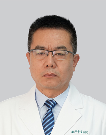 德州市立医院专家简介：张宝安科室：骨外科职称：副主任医师人物经历：山东大学医学院毕业，现德州市立医院既德州学院附属医院骨外科副主任   